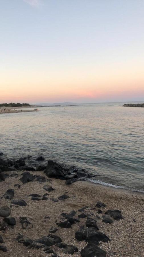 Cap D Agde 200M Plage Du Mole Acces Direct Aux Rues Pietonnes Exterior photo